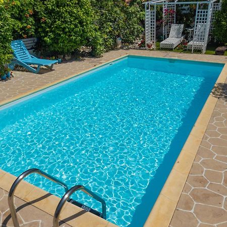 Greek Island Style 2 Bedroom Villa With Pool Next To The Sea لارنكا المظهر الخارجي الصورة