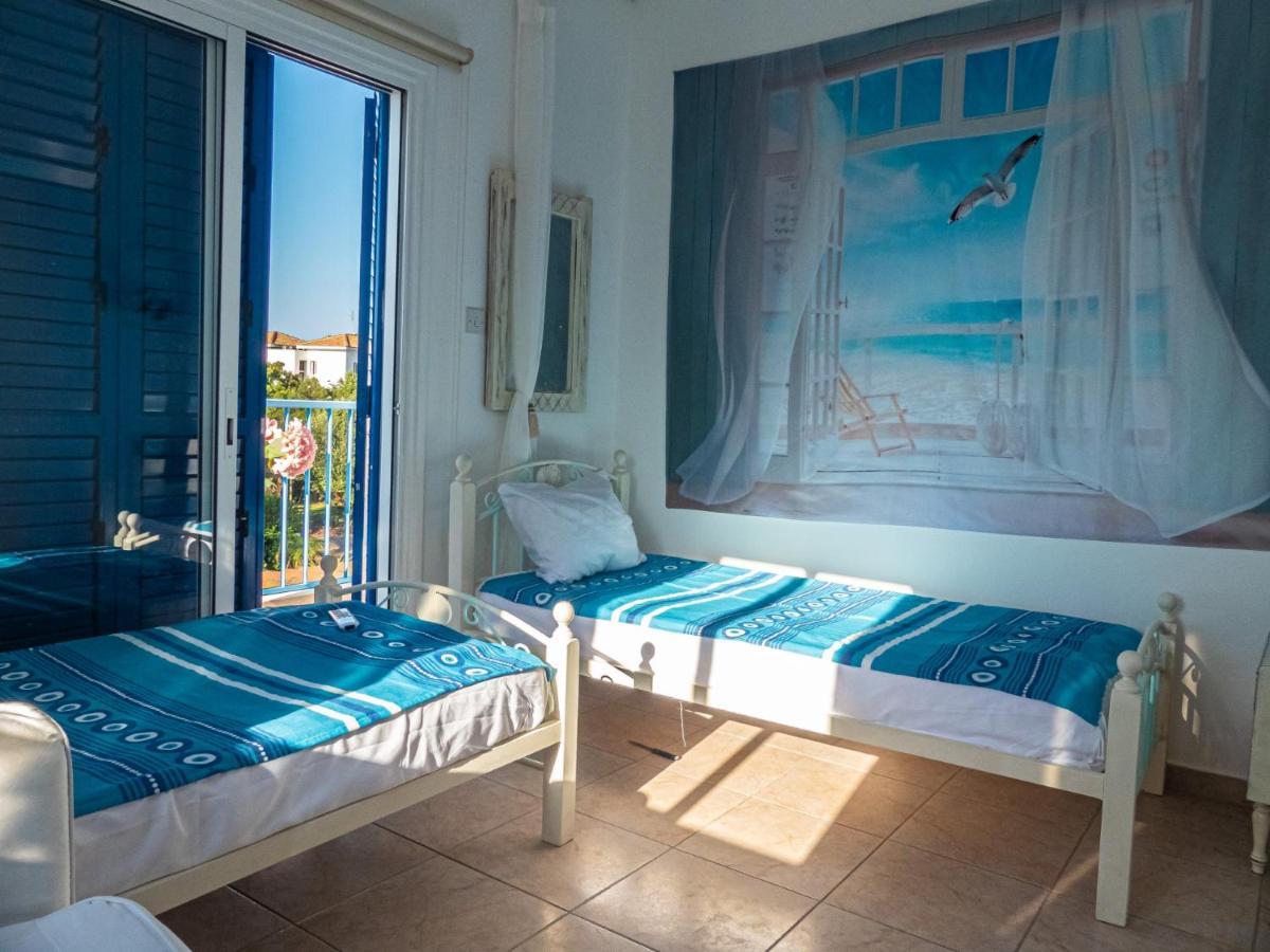 Greek Island Style 2 Bedroom Villa With Pool Next To The Sea لارنكا المظهر الخارجي الصورة