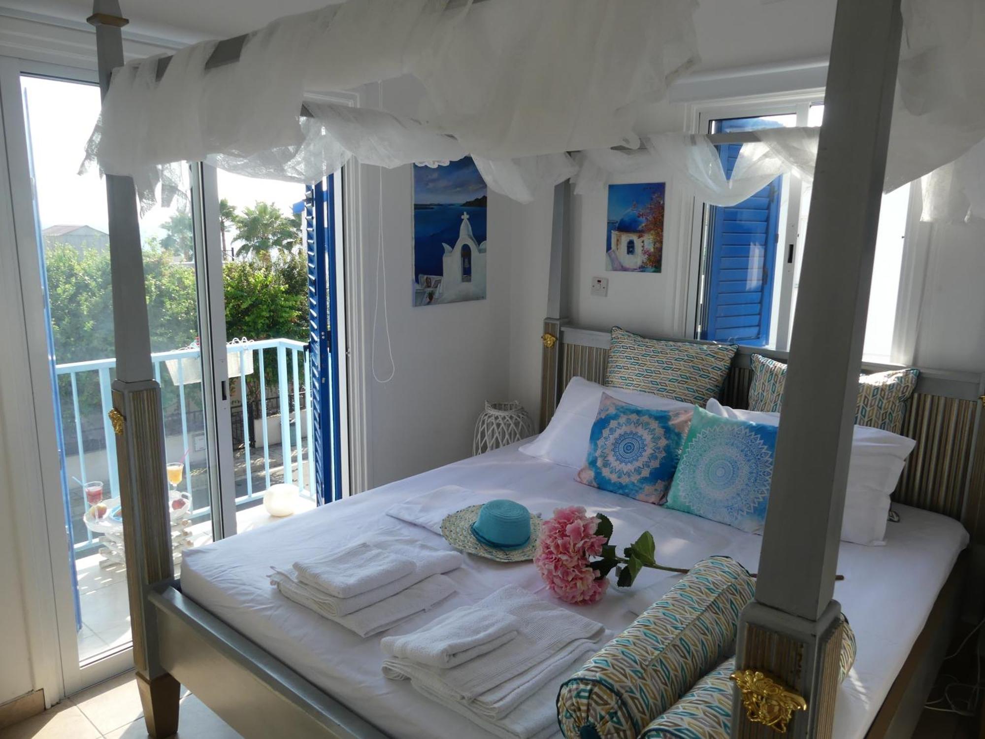 Greek Island Style 2 Bedroom Villa With Pool Next To The Sea لارنكا المظهر الخارجي الصورة